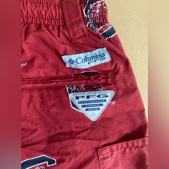 Men's Columbia Garnet South Carolina Gamecocks Omni-Shade Hybrid Shorts - Picture 4 of 4